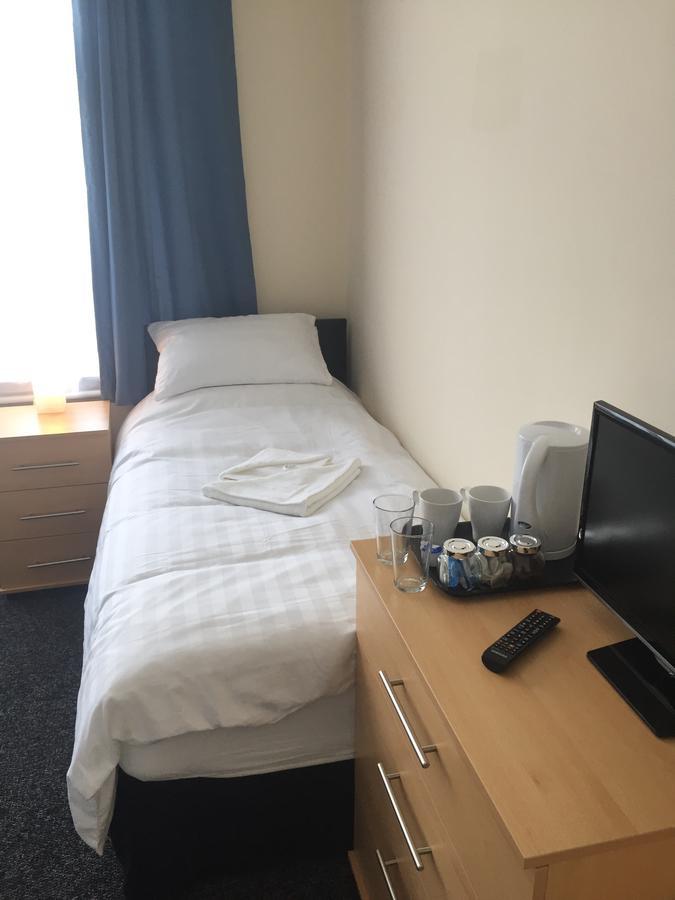 Southend Central Hotel - Close To Beach, City Centre, Train Station & Southend Airport Exteriör bild